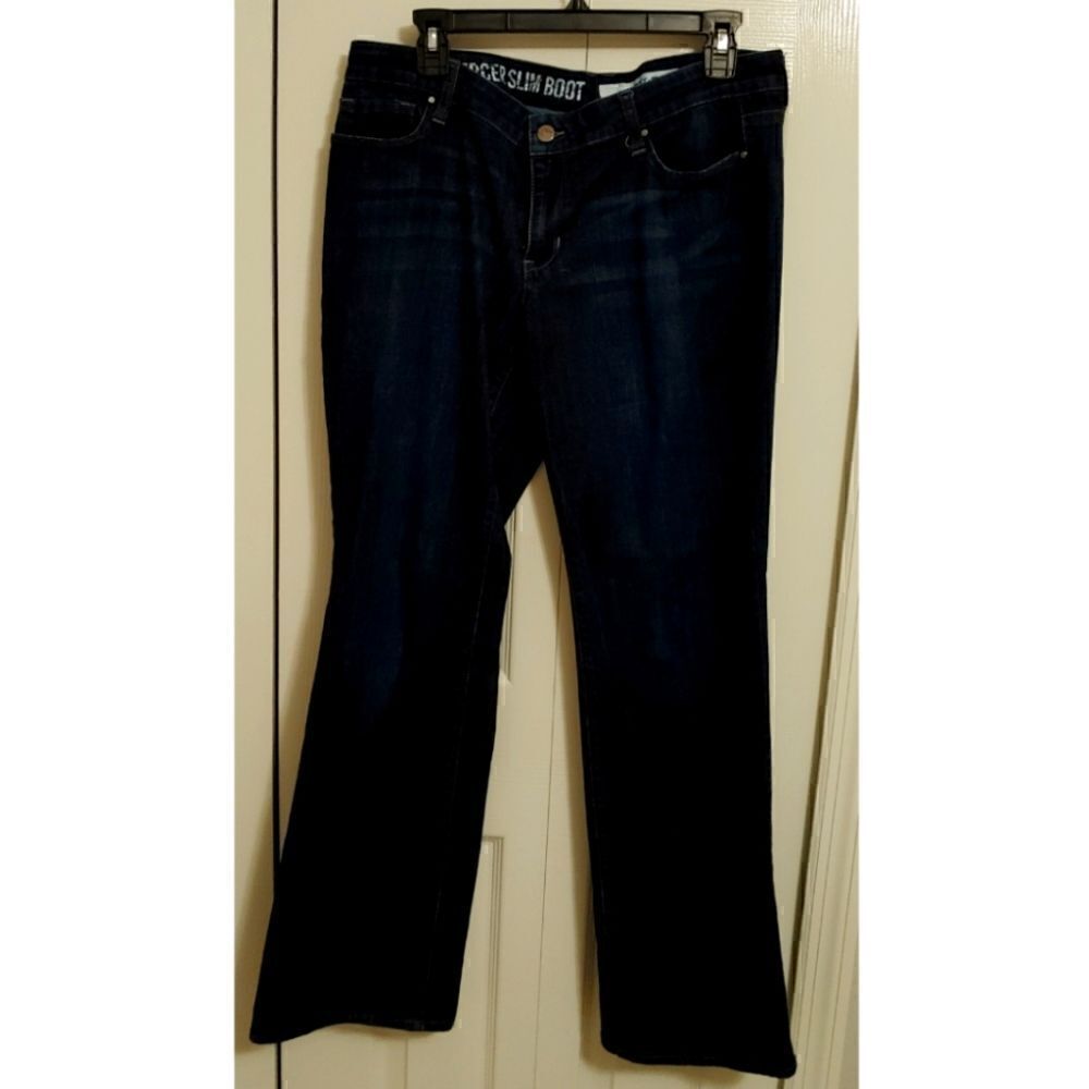Women's DKNY Slim Boot Cut Jeans Size 14 fits like 12 EUC